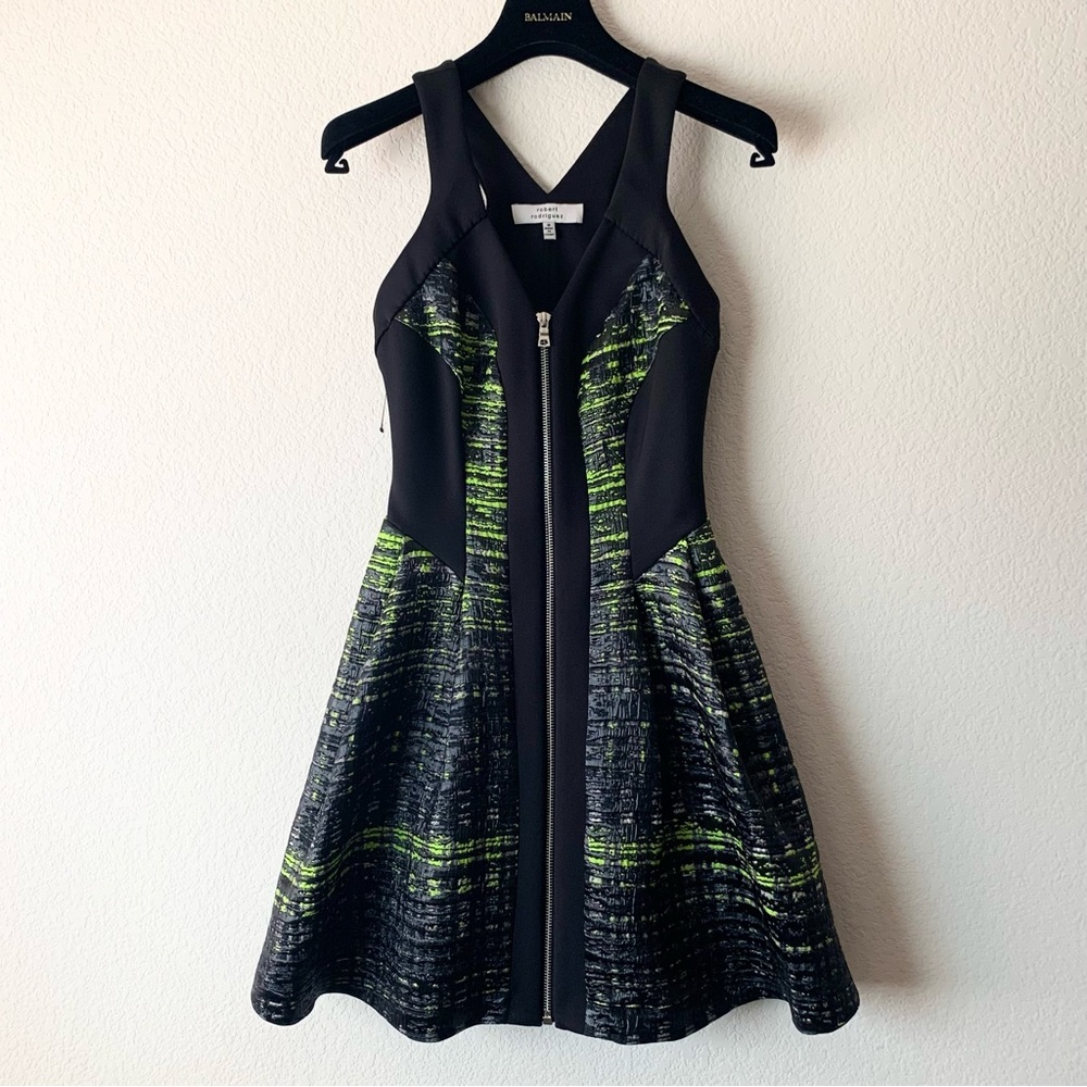 NWOT Sporty Robert Rodriguez zip up dress with pockets
